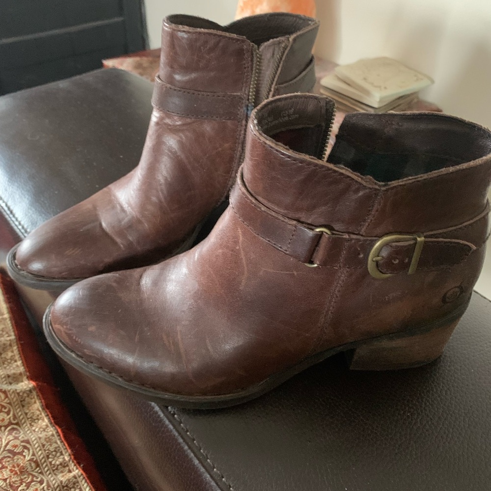 Born Women's Dark Brown Leather Ankle Booties with Buckle